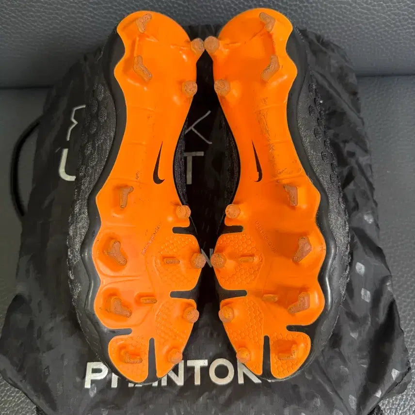 [BUNJANG] Nike Phantom Ultra Venom FG Soccer Cleats / 나이키 팬텀 울트라 베놈 FG 260
