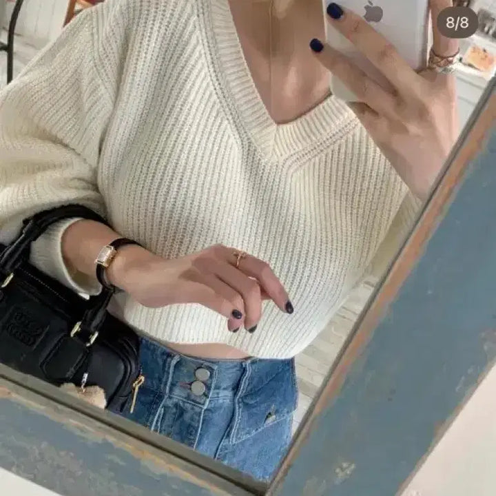 [BUNJANG] Dehau Crop V-Neck Knit Sweater / [드하우] 콩브이니트 크롭브이넥니트