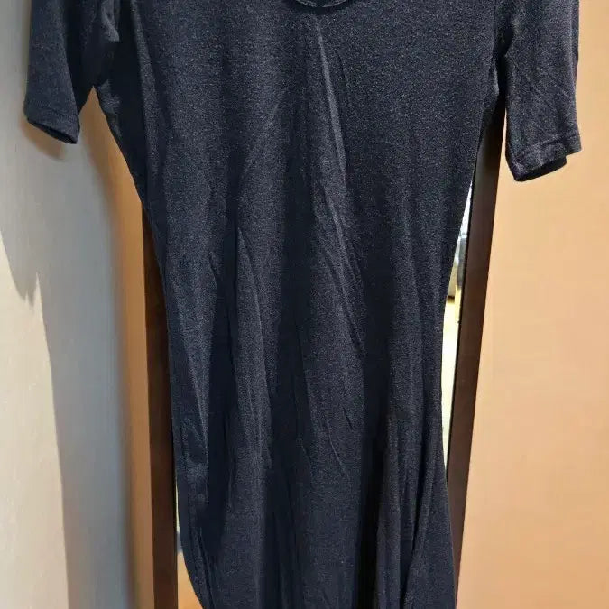 [BUNJANG] Alexander Wang V-Neck Asymmetrical Midi Dress / 알렉산더왕 V넥 언발란스 원피스 네이비
