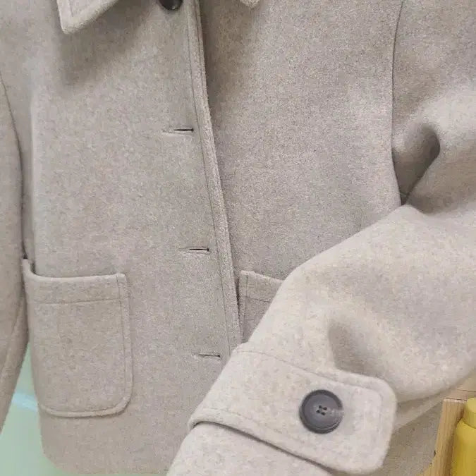 [BUNJANG] IU KATH Crop Jacket / IU KATH 크롭 자켓