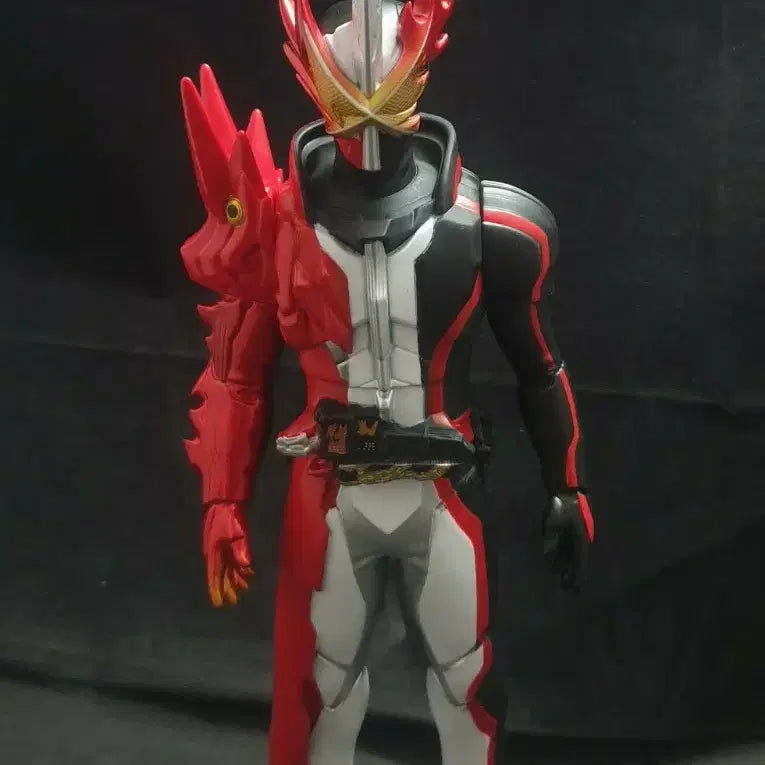 [BUNJANG] Kamen Rider Saber Brave Dragon Figure / 가면라이더,세이버,빅사이즈,소프비,피규어,개봉,정품