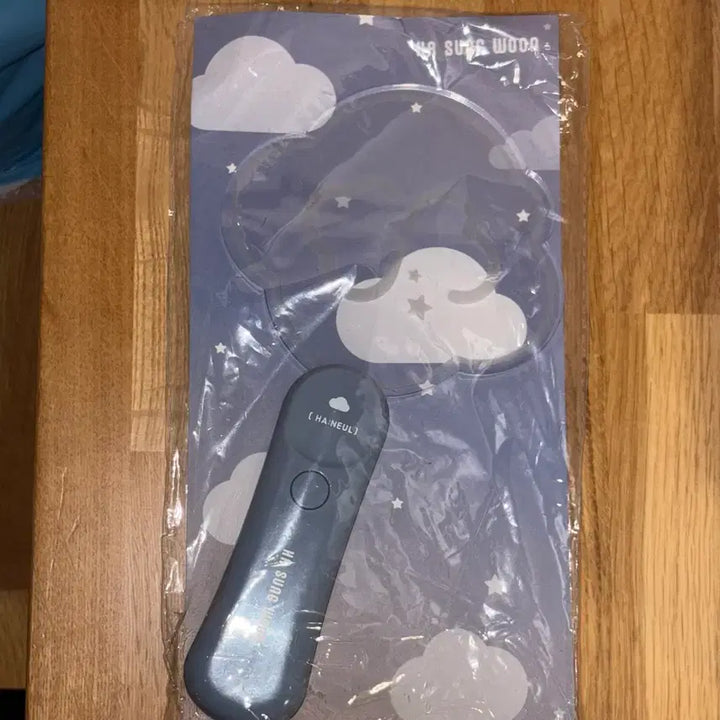 [BUNJANG] Wanna One Ha Sungwoon Light Stick / 공식 풀박 워너원 너블봉 예비 1기 2기 하성운 딸랑이 응원봉