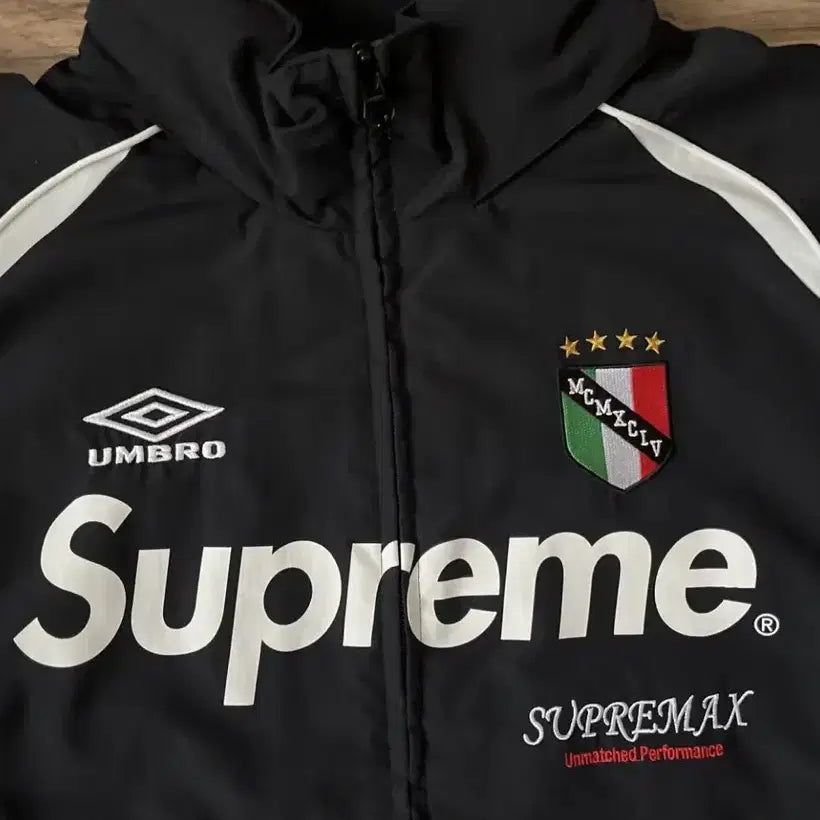 [BUNJANG] Supreme x Umbro Track Jacket Black / 슈프림 x 엄브로 트랙 자켓 블랙 - 22SS