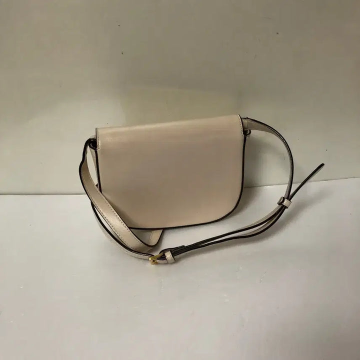 [BUNJANG] LAP Crossbody Bag / LAP 크로스백@9972