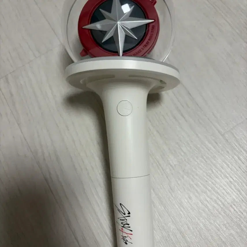 [BUNJANG] Stray Kids Light Stick Ver. 2 / 스트레이키즈 나침봉 ver.2