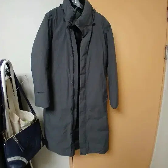 [BUNJANG] Kolon Women's Long Padded Jacket / 코오롱잠바