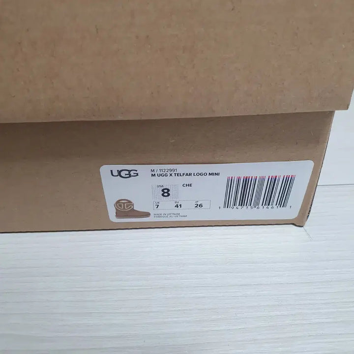 [BUNJANG] UGG Telfar Logo Mini Chestnut / 어그 x 텔파 로고 미니 체스트넛