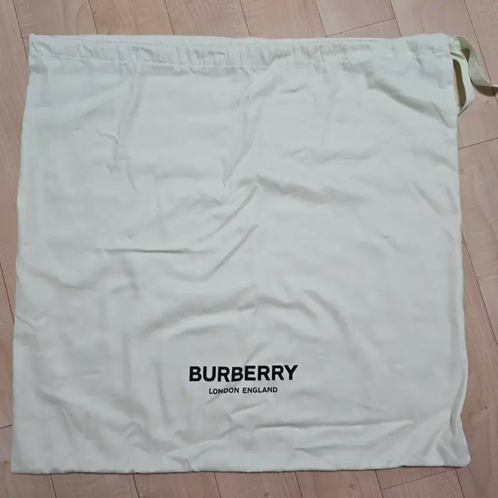 [BUNJANG] Burberry Large Dust Bag / 버버리 대형 더스트백