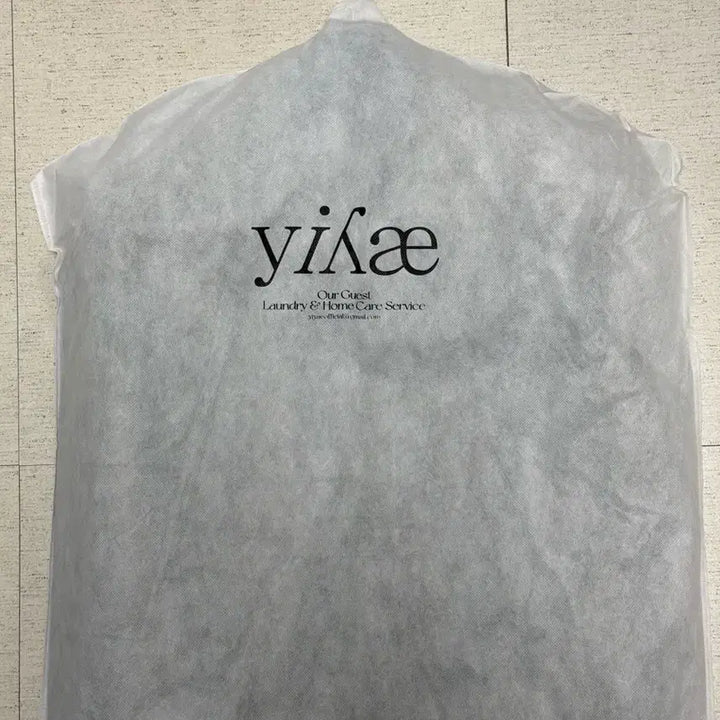 [BUNJANG] Yiyae Trucker Jacket M / yiyae 이예 트러커 자켓 M