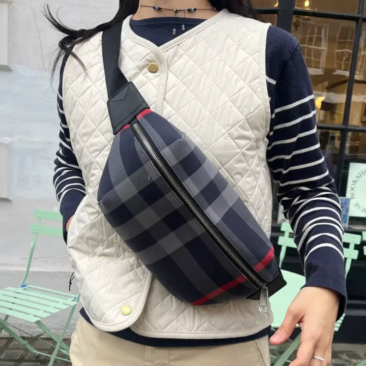 [BUNJANG] Burberry Sonny Medium Check Crossbody Bag / 버버리 소니 미디엄 체크 크로스백(남녀공용)