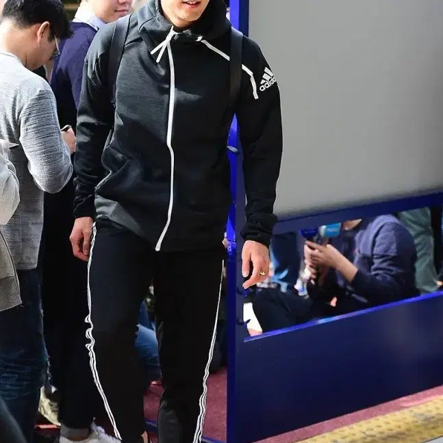 [BUNJANG] Adidas Three-Stripe Training Set Black / 아디다스 삼선zen 트레이닝복 세트 블랙