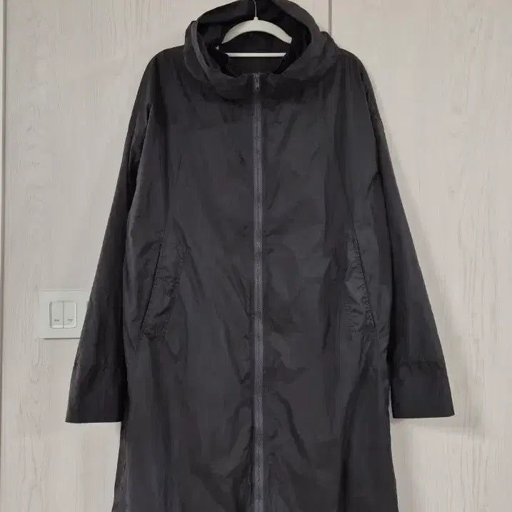 [BUNJANG] Hooded Long Windbreaker Coat / 후드 롱 봄바람막이 코트