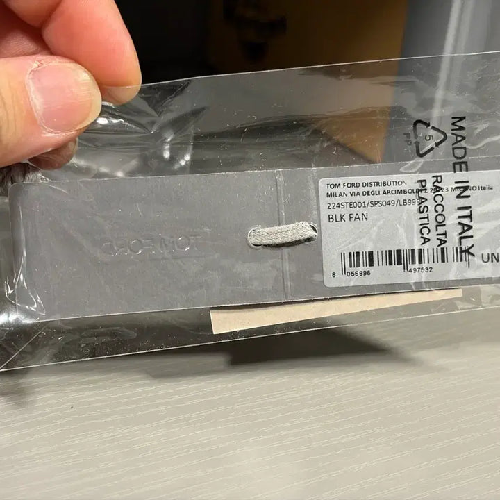 [BUNJANG] Tom Ford Dot Tie / 톰포드 도트 타이 판매합니다.