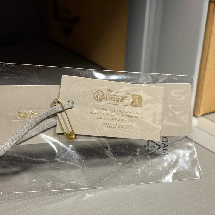 [BUNJANG] Tom Ford Dot Tie / 톰포드 도트 타이 판매합니다.