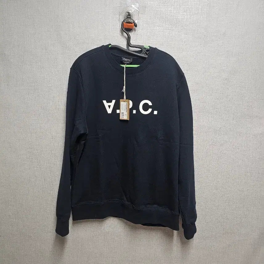 [SOLD OUT] A.P.C. 로고 맨투맨 네이비xl