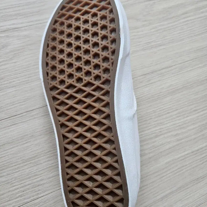 [BUNJANG] Vans White Slip-On Sneakers / 반스 흰색  슬립온