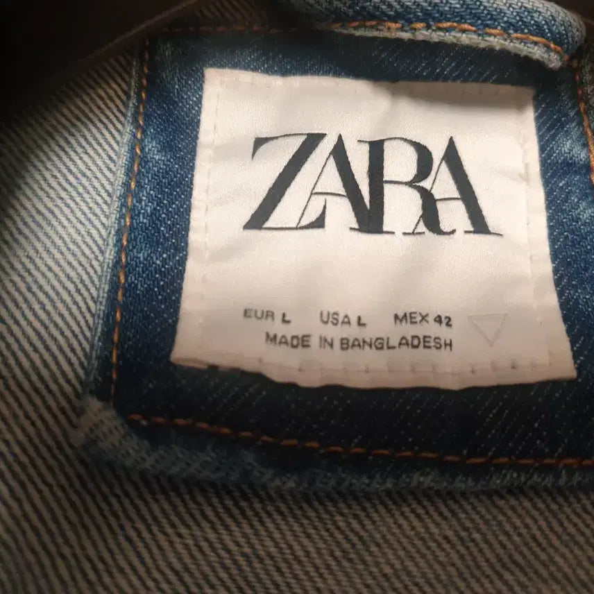 [BUNJANG] Zara Type 2 Denim Jacket L (Fits 100-103) / 자라 타입2 데님자켓 L사이즈 100~103사이즈