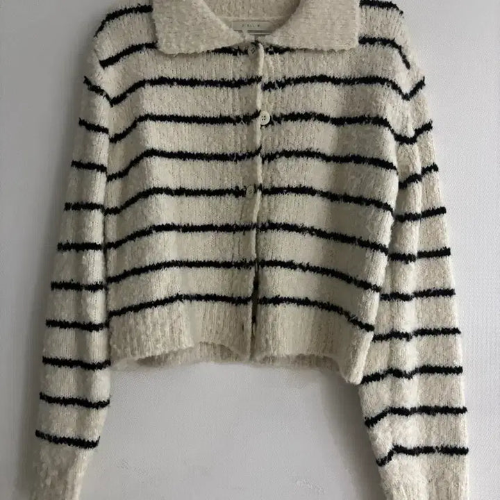 [BUNJANG] J.ELLIS Ivory Striped Cardigan / J.ELLIS 스트라이프 가디건 아이보리