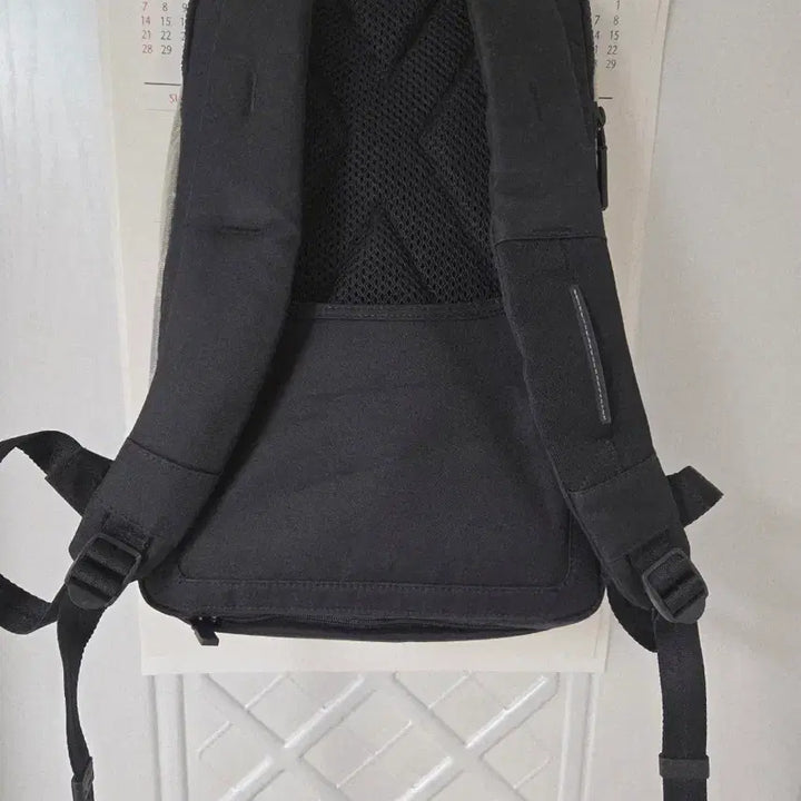 [BUNJANG] TUMI Pinch Backpack Black/Gray / 투미 TUMI 백팩 블랙/회색