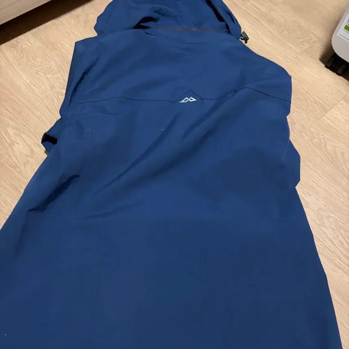 [SOLD OUT] 카트만두 바람막이 자켓