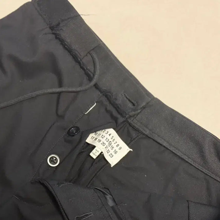 [BUNJANG] Maison Margiela 18ss Drawstring Slacks / [46] 18ss 마르지엘라 드로우스트링 슬랙스(카라리스 셋업용)