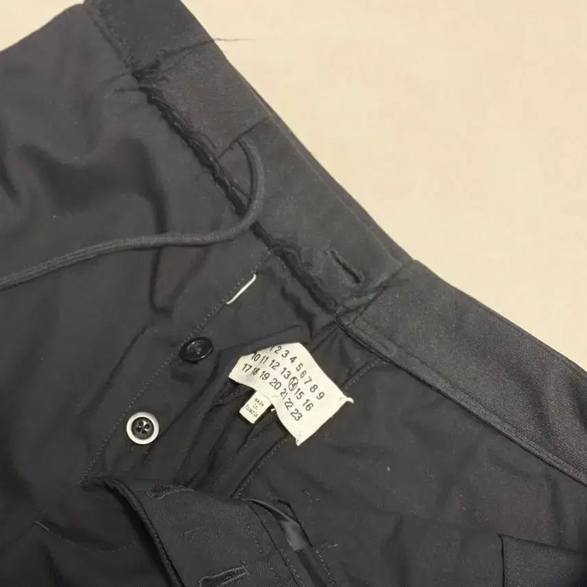 [BUNJANG] Maison Margiela 18ss Drawstring Slacks / [46] 18ss 마르지엘라 드로우스트링 슬랙스(카라리스 셋업용)