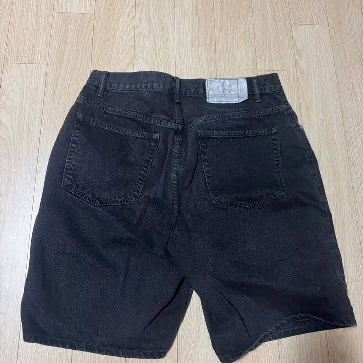 [BUNJANG] thisisneverthat Shorts / 디스이즈네버댓 디네댓 반바지