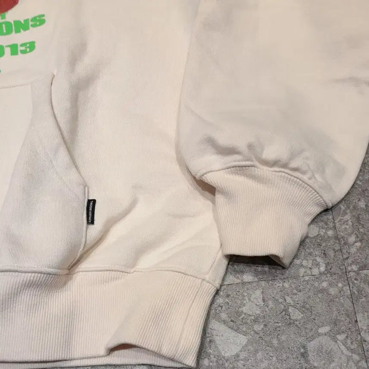[BUNJANG] thisisneverthat Rose Flower Hoodie Ivory (M) / 디스이즈네버댓 로즈 플라워 후드 아이보리 (M)