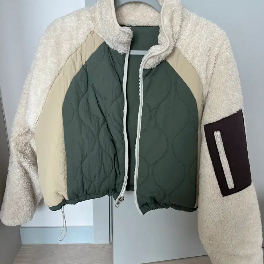 [BUNJANG] Cropped Reversible Padded Jacket / 크롭 양면 패딩