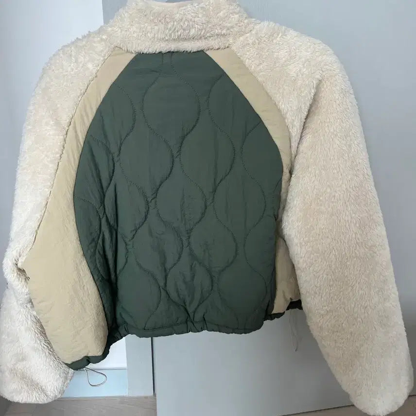 [BUNJANG] Cropped Reversible Padded Jacket / 크롭 양면 패딩