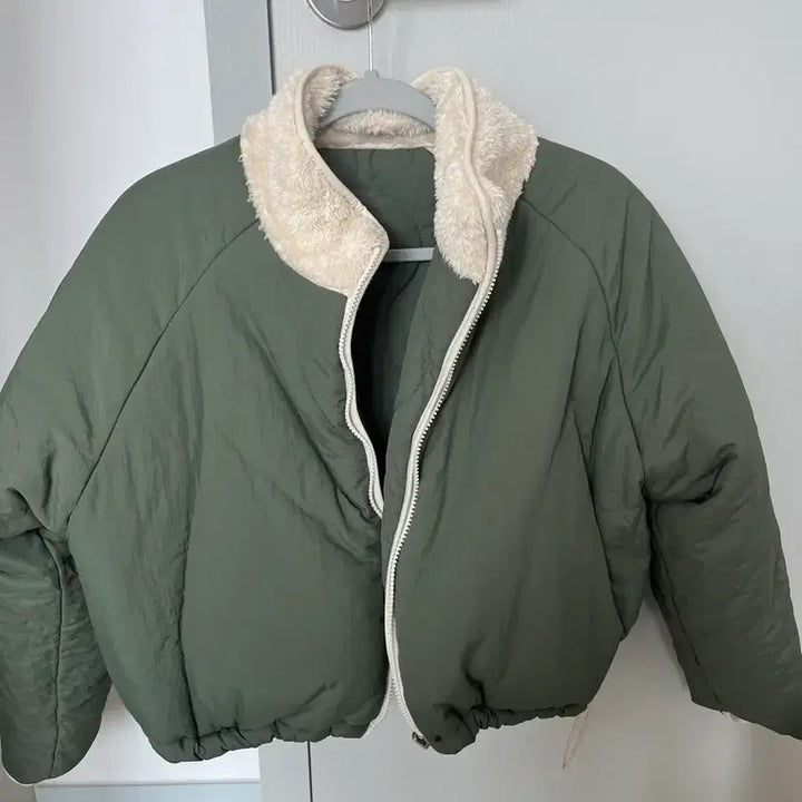 [BUNJANG] Cropped Reversible Padded Jacket / 크롭 양면 패딩