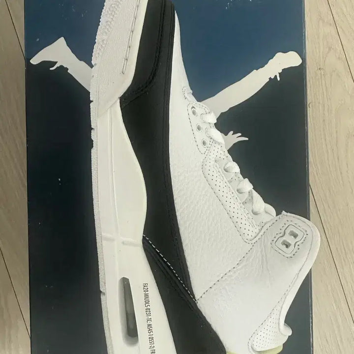 [BUNJANG] Nike Jordan 3 Retro SP Fragment Sneakers / 나이키 조던3 레트로 SP 프라그먼트 260
