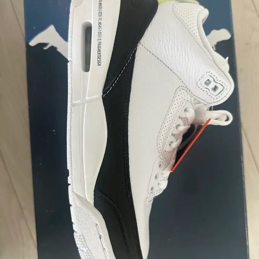 [BUNJANG] Nike Jordan 3 Retro SP Fragment Sneakers / 나이키 조던3 레트로 SP 프라그먼트 260