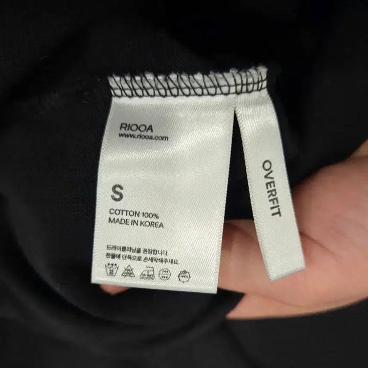 [BUNJANG] Rioa Signature Long Sleeve Black S / 리우아 시그니처 롱슬리브 긴팔 블랙 s