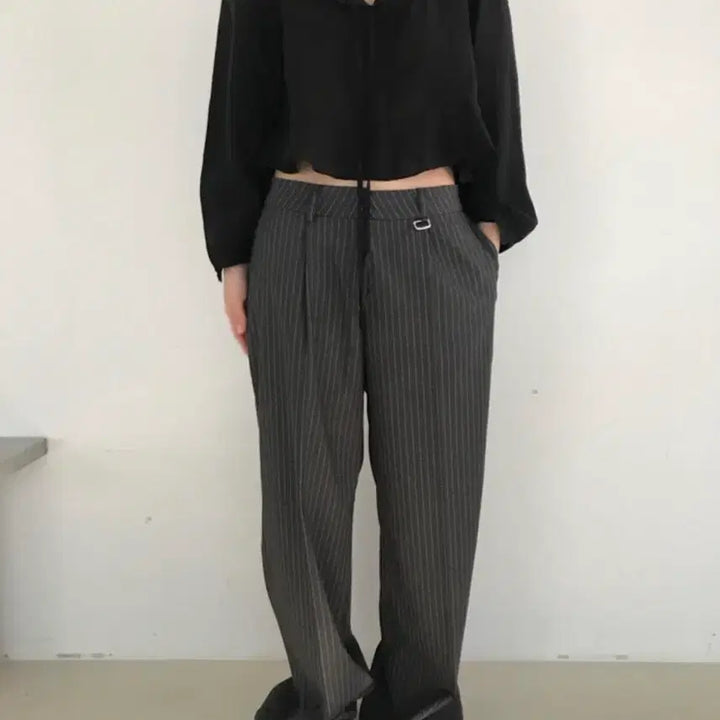 [BUNJANG] DeWill Riet 니에 Blouse / 드윌 블라우스