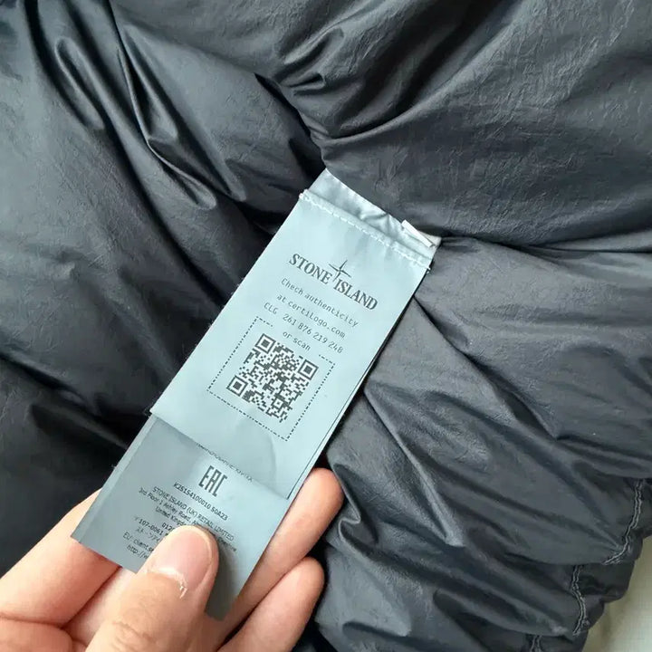 [BUNJANG] Stone Island Crinkle Reps 25FW Padded Jacket / [L] 스톤아일랜드 크링클랩스 25fw 패딩