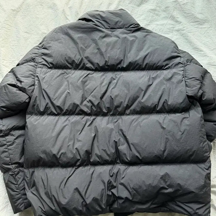 [BUNJANG] Stone Island Crinkle Reps 25FW Padded Jacket / [L] 스톤아일랜드 크링클랩스 25fw 패딩
