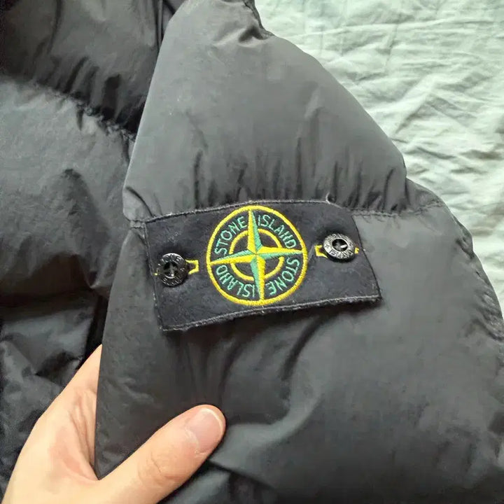 [BUNJANG] Stone Island Crinkle Reps 25FW Padded Jacket / [L] 스톤아일랜드 크링클랩스 25fw 패딩