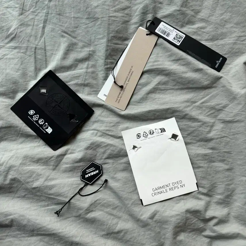 [BUNJANG] Stone Island Crinkle Reps 25FW Padded Jacket / [L] 스톤아일랜드 크링클랩스 25fw 패딩