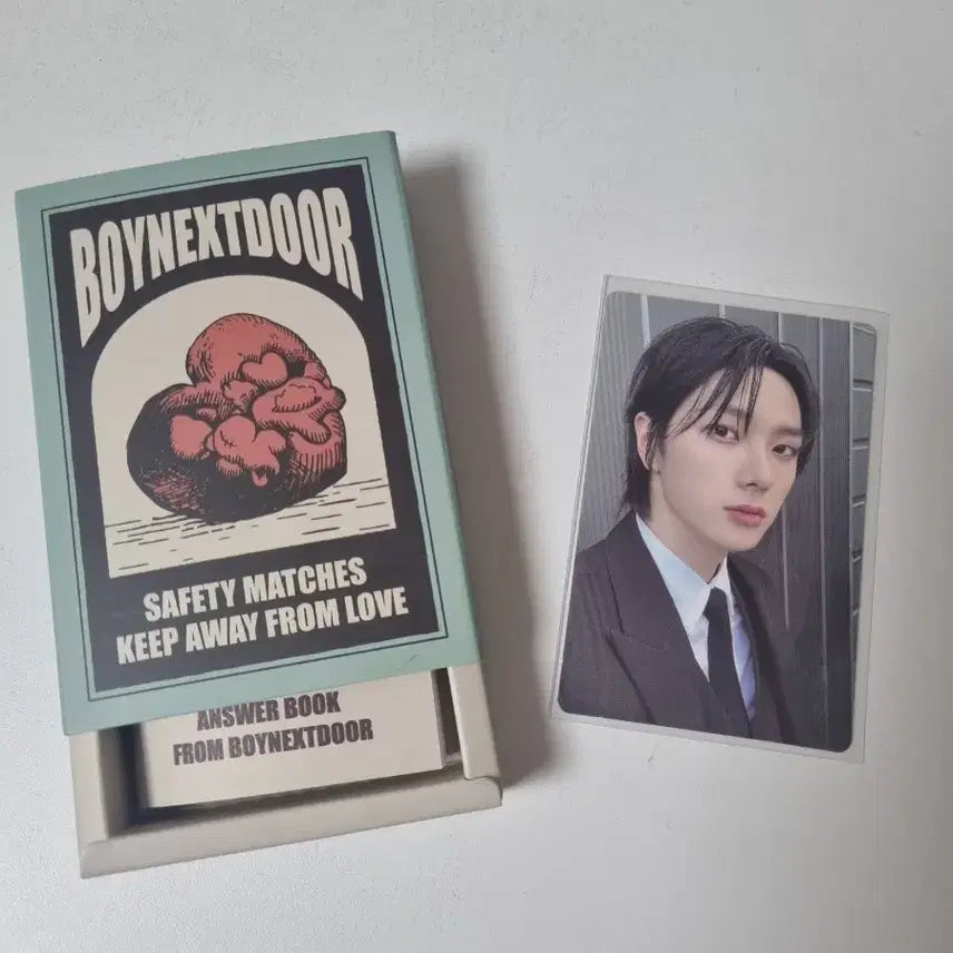 [SOLD OUT] 보넥도 why 개봉앨범+ 성호 포토카드