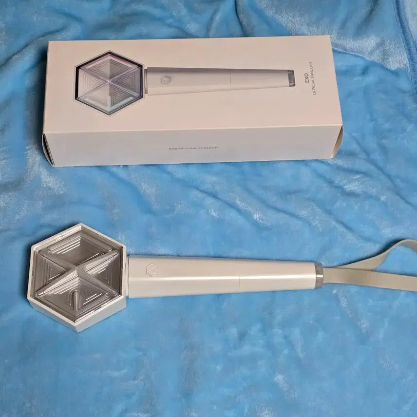 [BUNJANG] EXO Official Light Stick / EXO 공식 응원봉 (Official Fanlight)