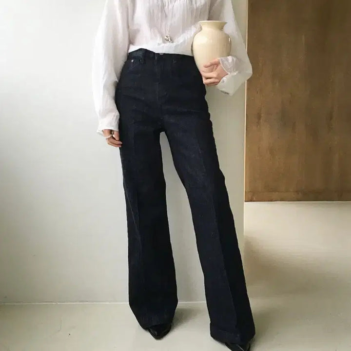 [BUNJANG] Meaning Out Non-fade Raw Denim - Size S / 미닝아웃 논페이드 생지데님 S