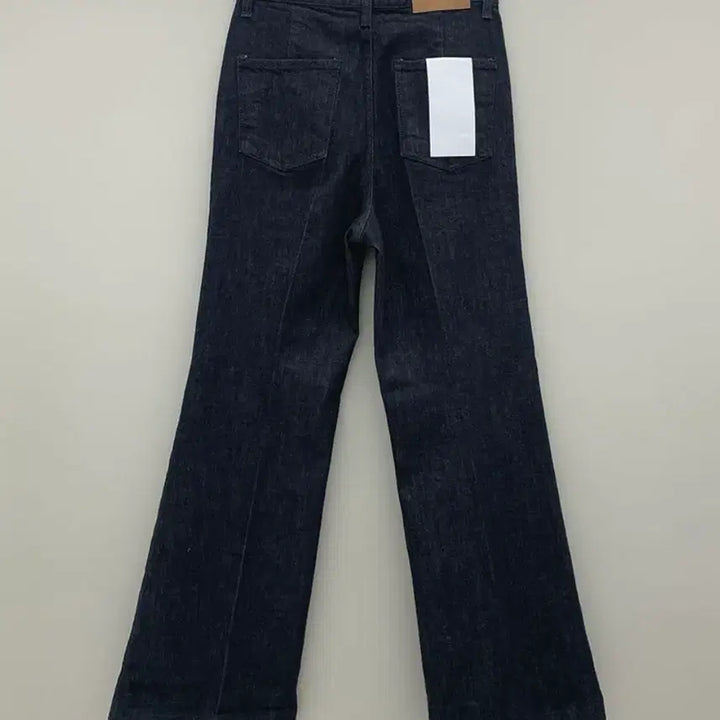 [BUNJANG] Meaning Out Non-fade Raw Denim - Size S / 미닝아웃 논페이드 생지데님 S