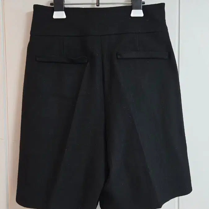 [BUNJANG] It MICHAA Black Wool Wrap Skirt / 잇미샤 블랙 모직 반바지 랩 스커트