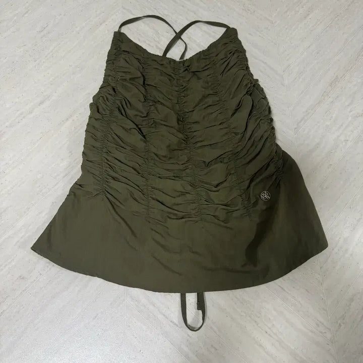 [BUNJANG] Kim Me The Young Backless Ribbon Top - Khaki / 김미더영 백리스 리본 탑 카키