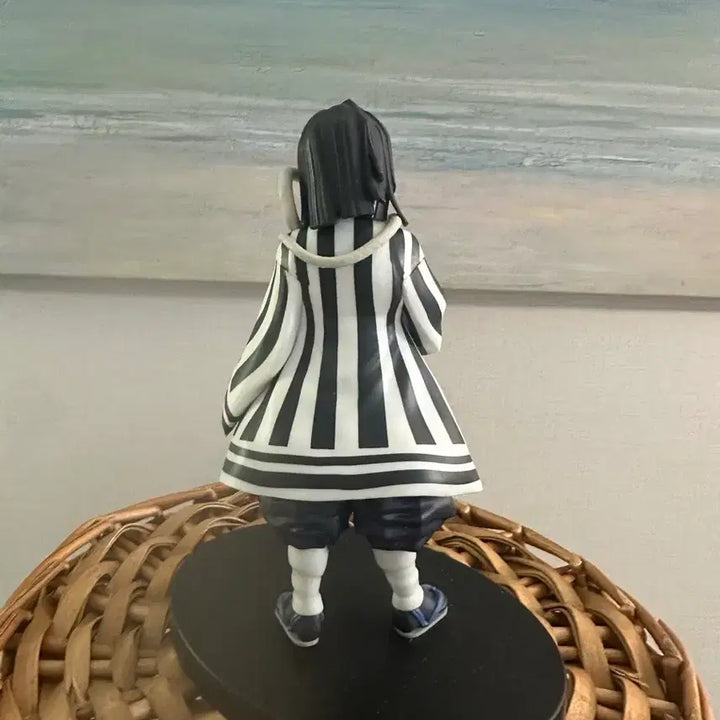 [BUNJANG] Demon Slayer Obanai Iguro Figure / 귀멸의 칼날 이구로 오바나이 피규어