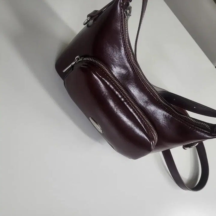 [BUNJANG] Martin Cox Leather Crossbody Bag / 마틴콕스 가죽 크로스백