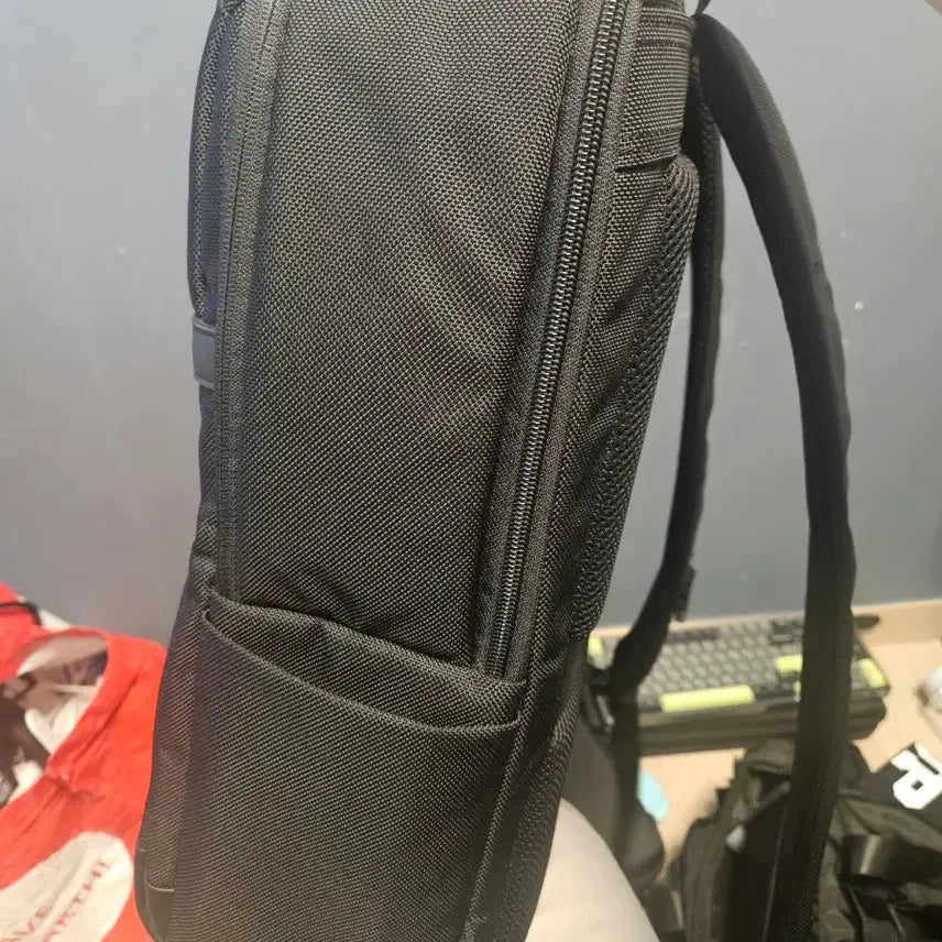 [BUNJANG] Samsonite Red BUTTEE Laptop Bag / 샘소나이트 레드 BUTTEE