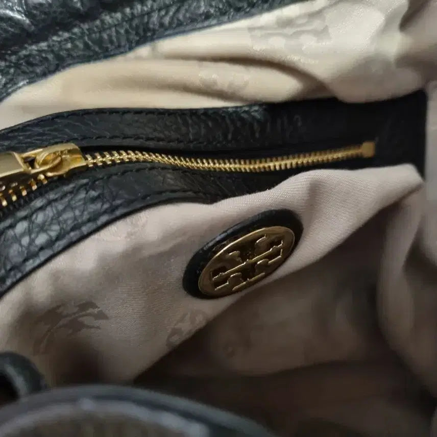 [BUNJANG] Tory Burch Leather Backpack / 토리버치