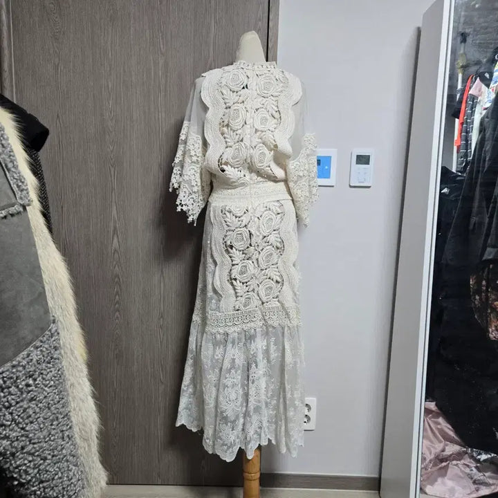 [BUNJANG] Tora Ivory Lace Maxi Dress / 여신 롱 원피스 레이스 롱 원피스 아이보리